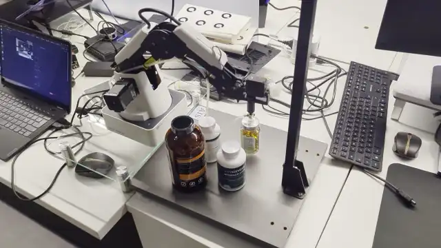 Dobot Magician + Intel RealSense demo in action
